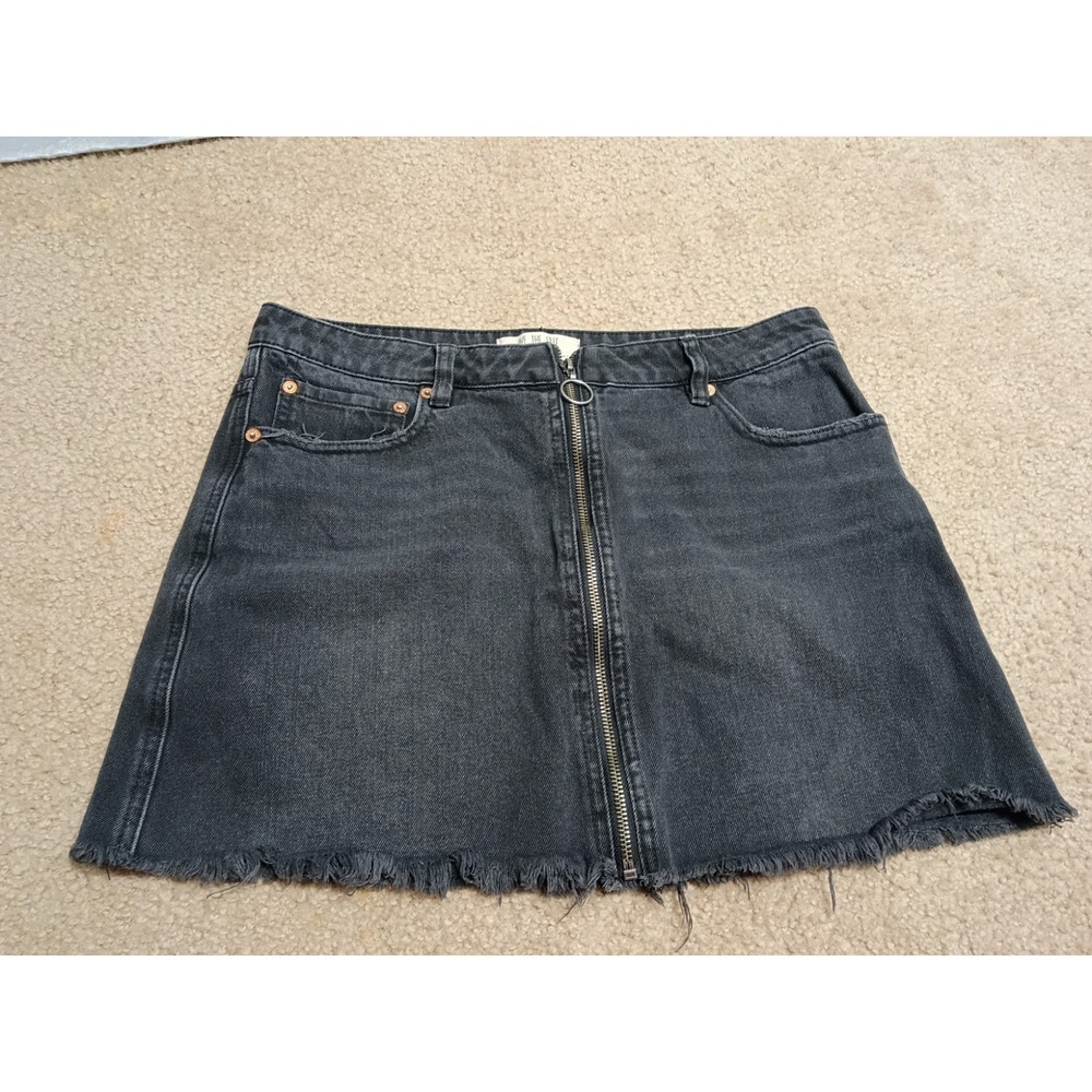 We The Free People Mini Denim Skirt Full Zip Front Women's Size 30 Dark Wash...